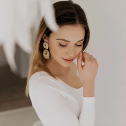 Must-Have Accessories for Every Season